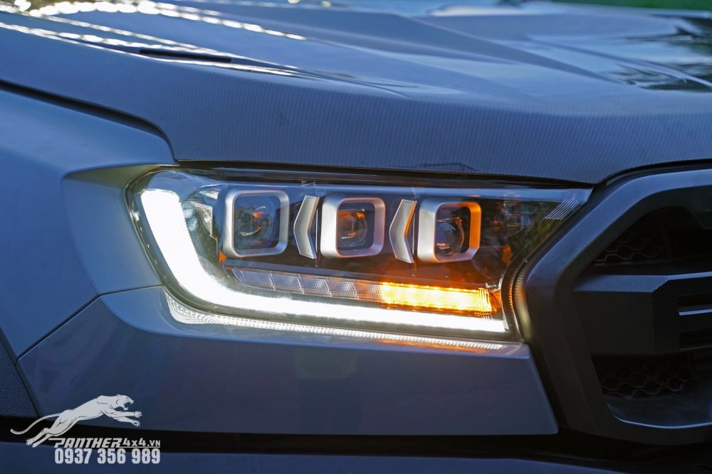Độ đèn Ford Ranger XLS đem lại khả năng phát sáng tốt, đang là một xu hướng cho nhiều chủ xe lựa chọn cho xế yêu của mình để tăng thêm tính thẩm mỹ, sang trọng và lịch lãm vốn có.