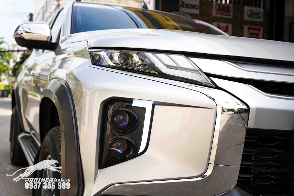  Mitsubishi Triton độ đèn bi LED giúp tăng sáng cho xe