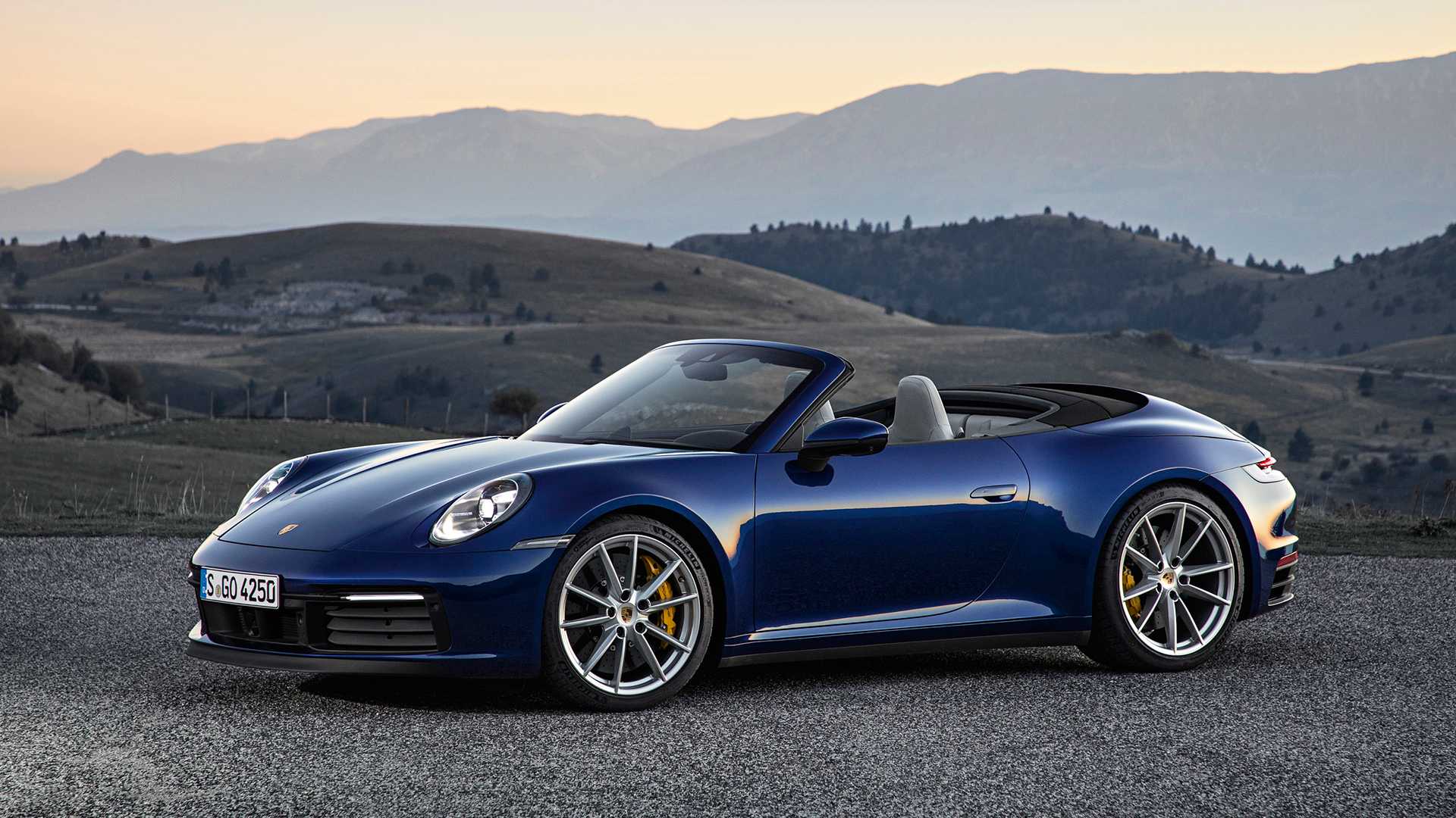 porsche-911-carrera-s-cabriolet-ghe-ngoi-dat-chuan-chat-luong-cao