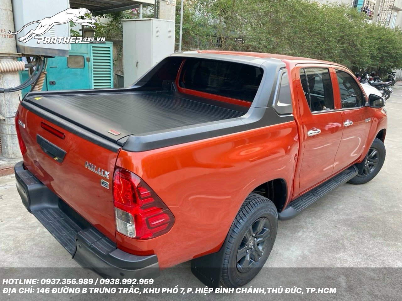 NẮP THÙNG CUỘN ĐIỆN CHO TOYOTA HILUX 2026+ CÓ KHUNG (BẢN HQ)