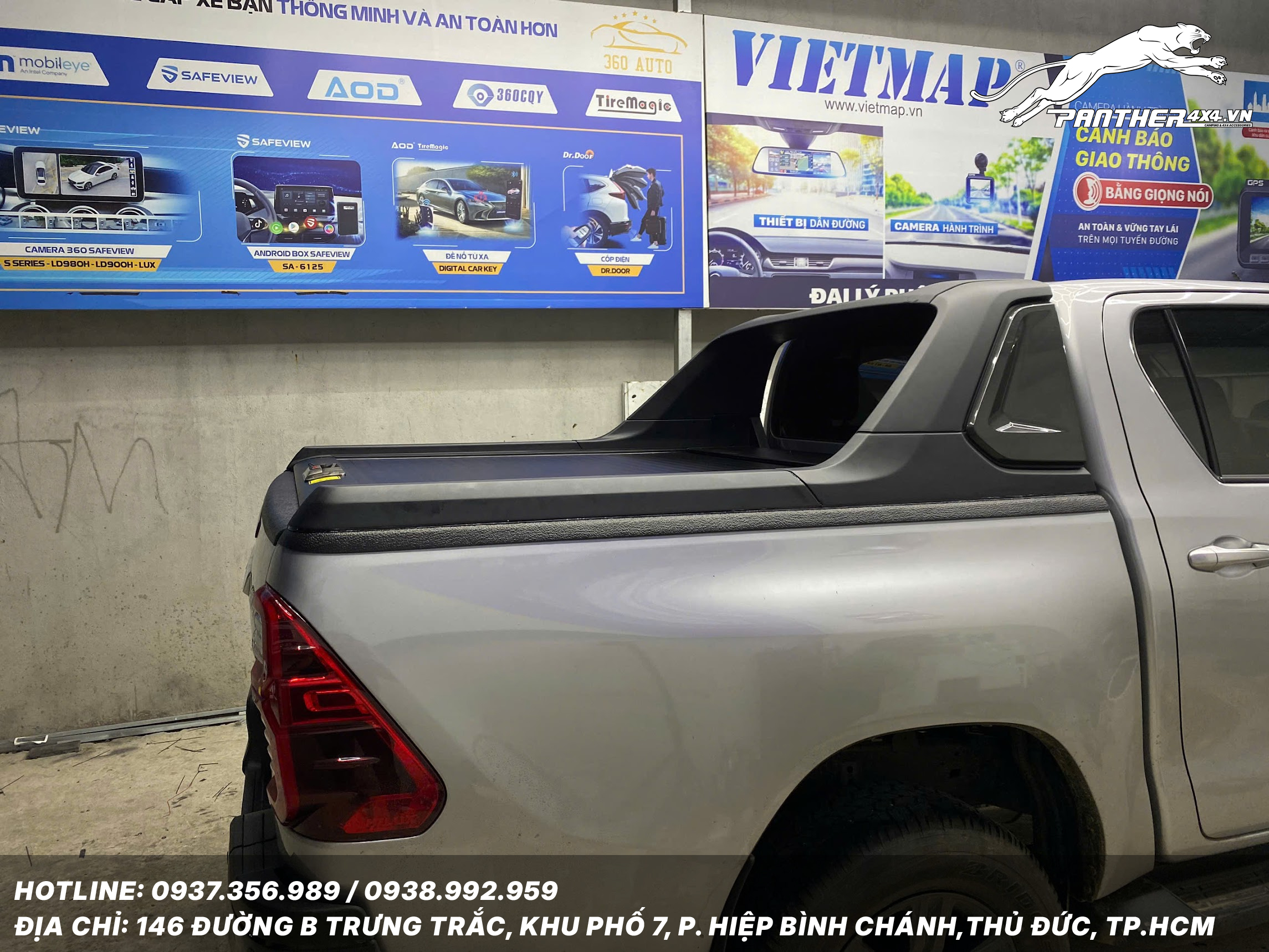 NẮP THÙNG CUỘN CƠ TOPROLL PHIÊN BẢN HE, HK CHO TOYOTA HILUX 2026