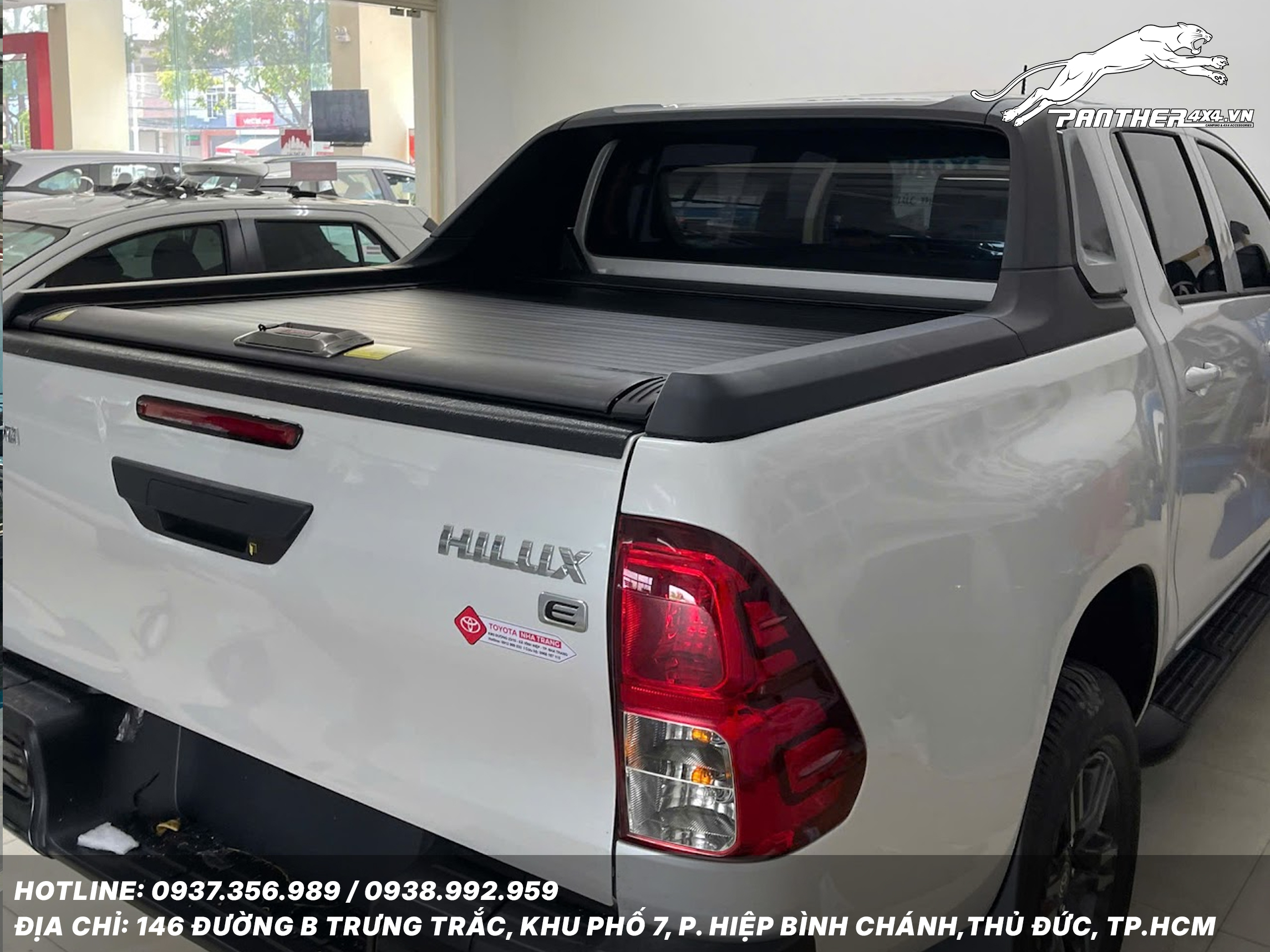 NẮP THÙNG CUỘN CƠ TOPROLL PHIÊN BẢN HE, HK CHO TOYOTA HILUX 2026